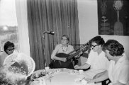 Invigning av Rieck Muller med boende 1969) (3)